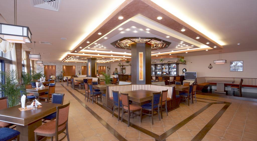 Selena Hotel 소조폴 외부 사진